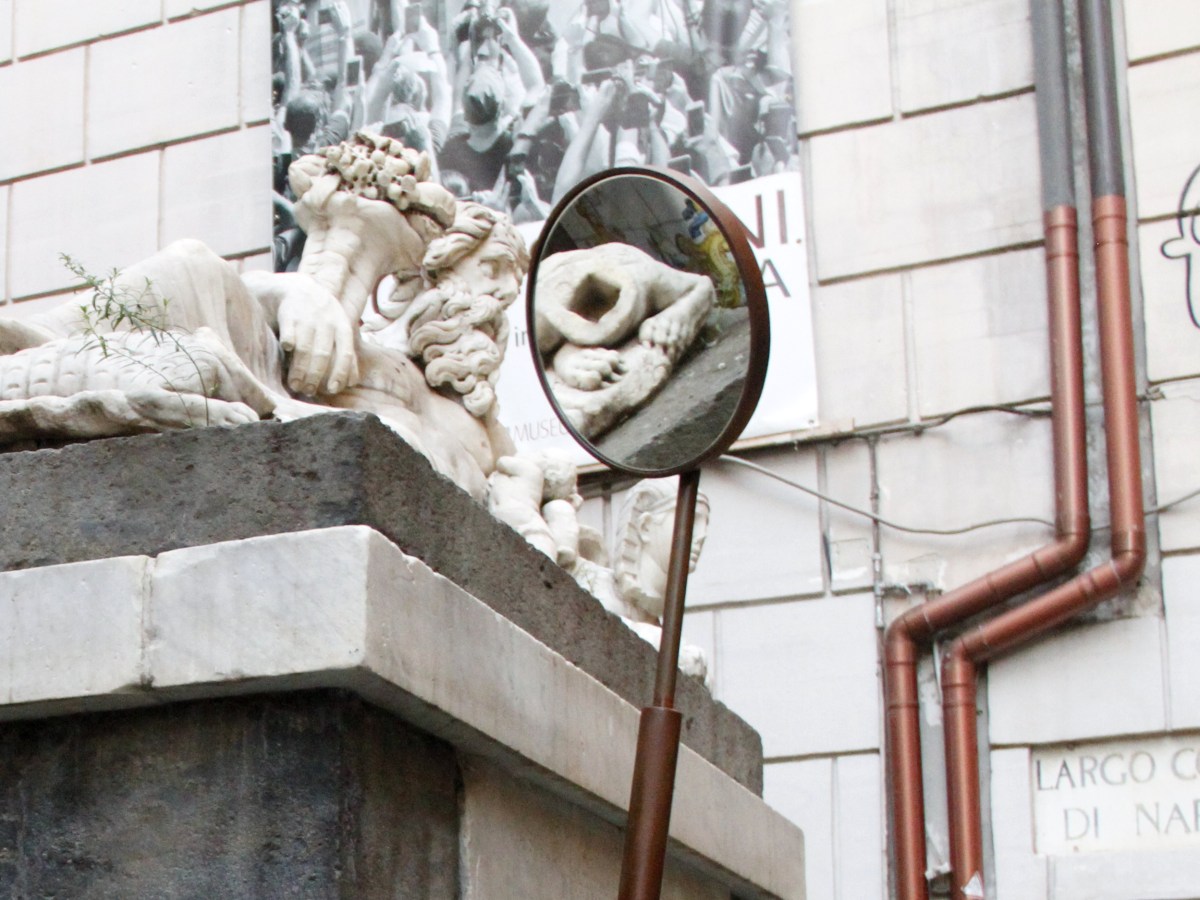 Hacking Monuments project